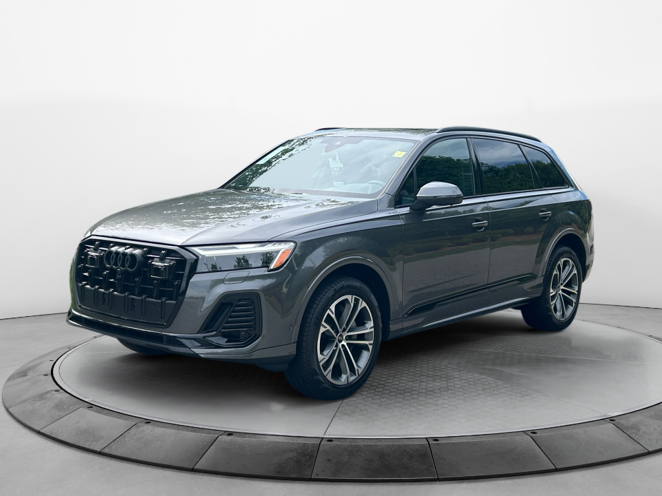 2026 Audi Q7 Premium Plus