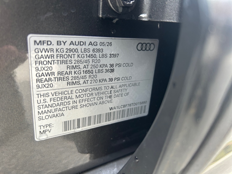 WA1LCBF76TD015890 2026 Audi Q7 Premium Plus