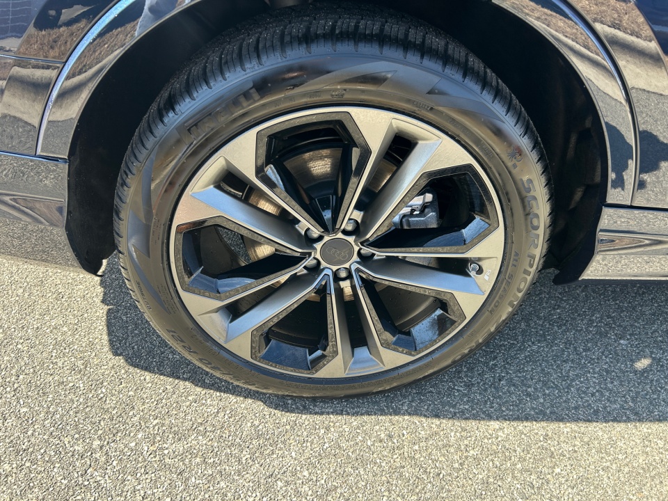 WA1LVBF72TD006193 2026 Audi Q7 Premium Plus 55 TFSI quattro tiptronic