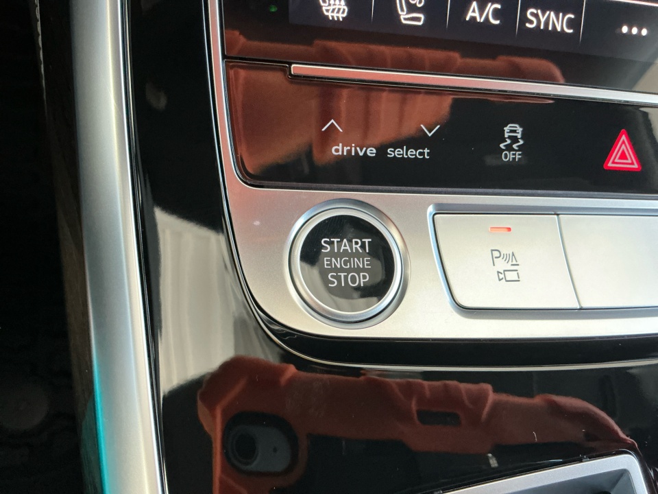 WA1LVBF74SD029988 2025 Audi Q7 Premium Plus 55 TFSI quattro Tiptronic