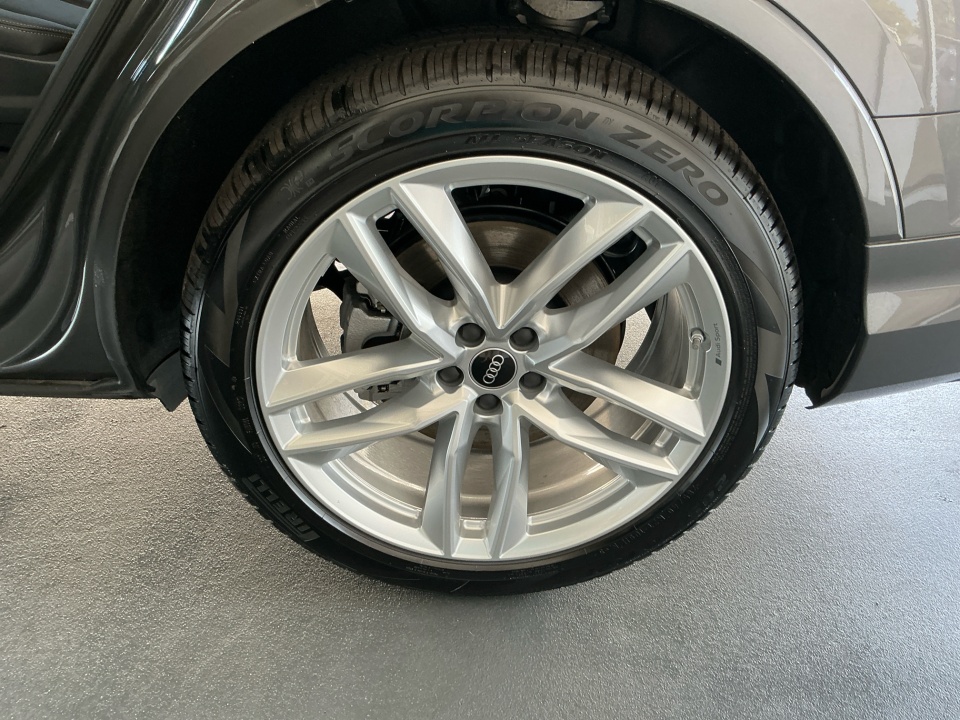 WA1LVBF74SD029988 2025 Audi Q7 Premium Plus 55 TFSI quattro Tiptronic