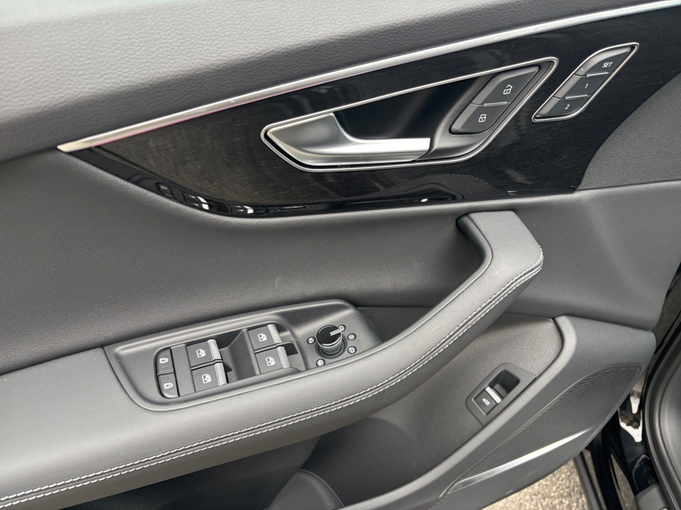 WA1LVBF74TD006695 2026 Audi Q7 Premium Plus 55 TFSI quattro tiptronic