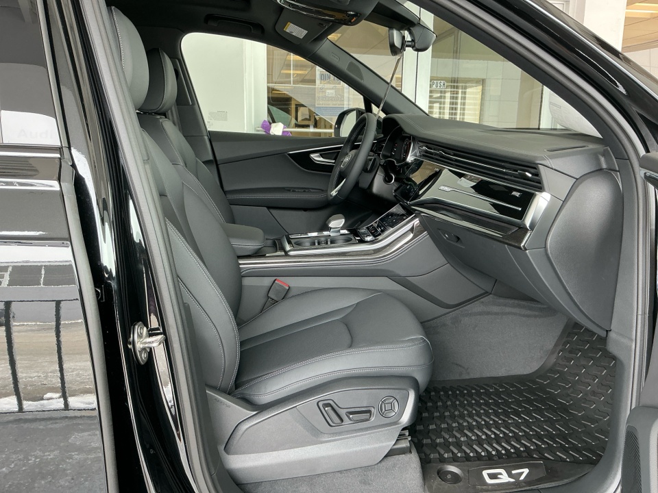 WA1LVBF74TD008480 2026 Audi Q7 Premium Plus 55 TFSI quattro tiptronic