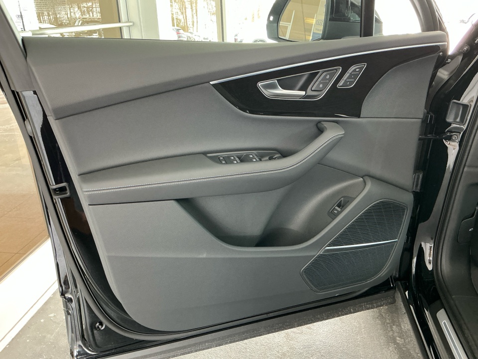 WA1LVBF74TD008480 2026 Audi Q7 Premium Plus 55 TFSI quattro tiptronic