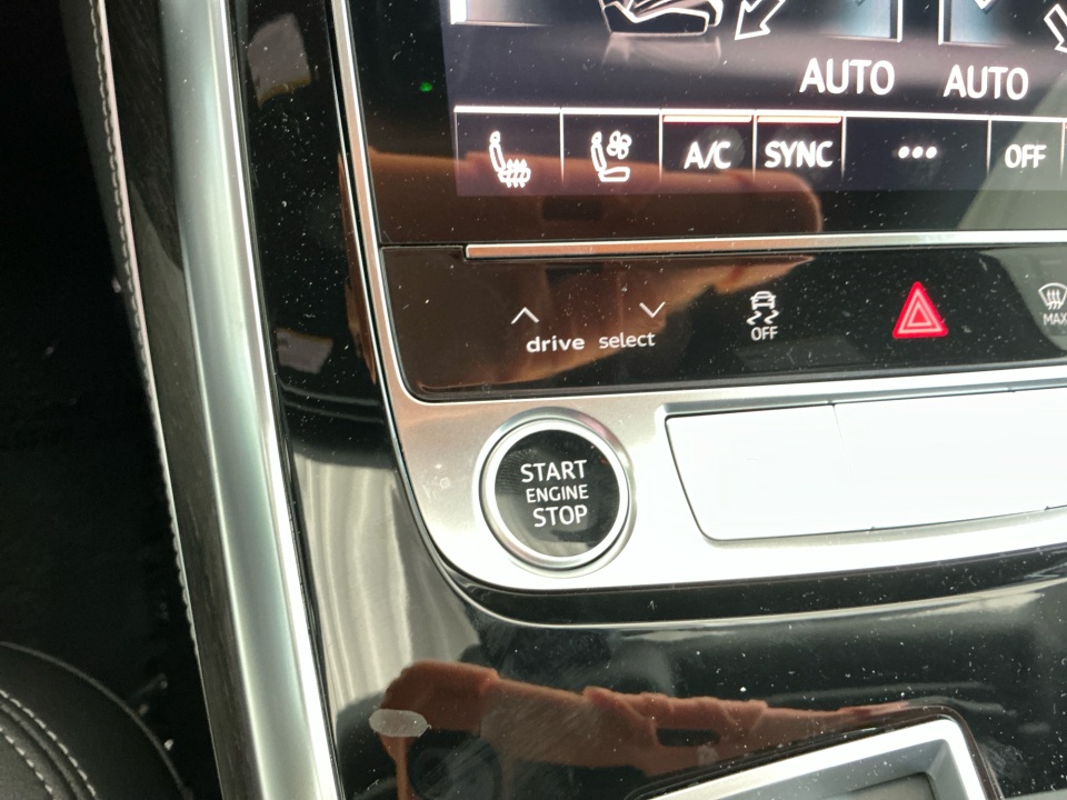 WA1LVBF77TD010725 2026 Audi Q7 Premium Plus TFSI quattro tiptronic