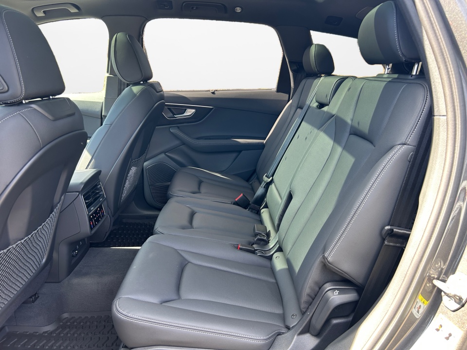 WA1LVBF78TD008711 2026 Audi Q7 Premium Plus 55 TFSI quattro tiptronic