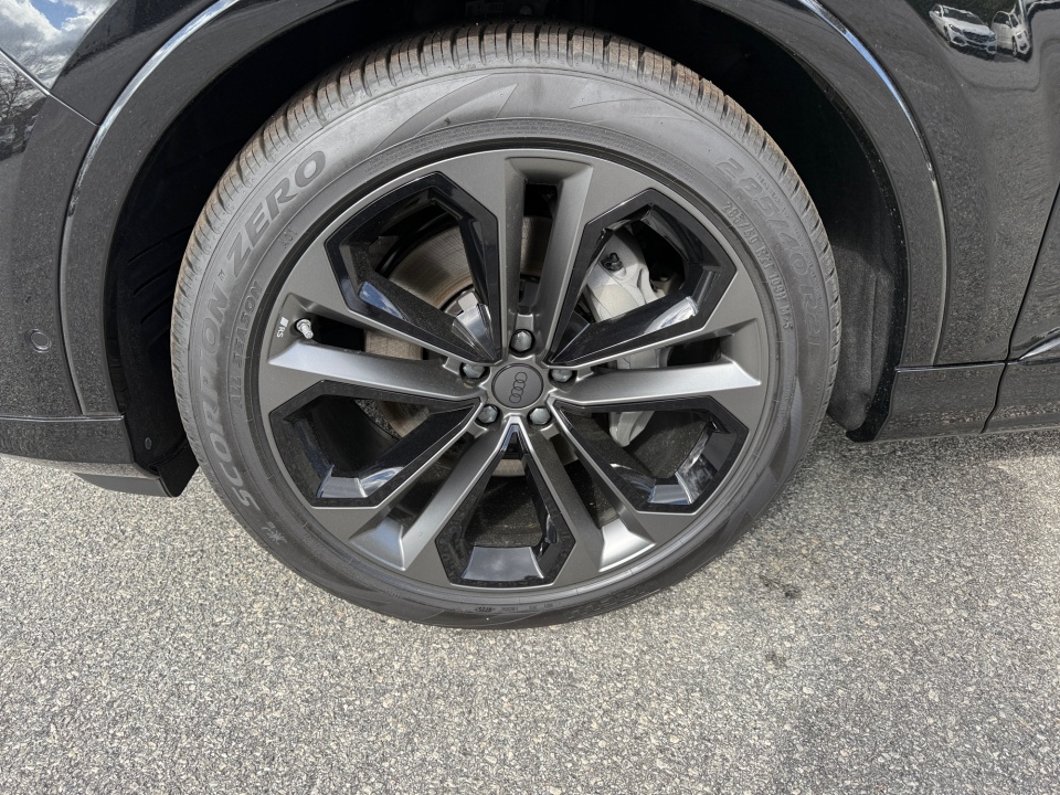 WA1LVBF78TD010524 2026 Audi Q7 Premium Plus 55 TFSI quattro tiptronic