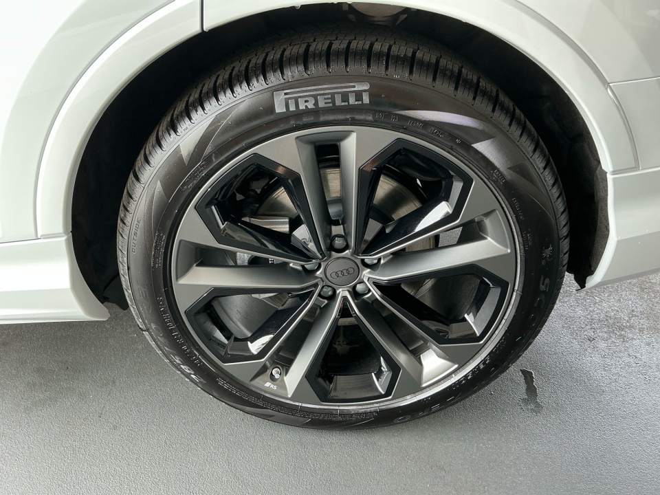WA1MVBF73TD014730 2026 Audi Q7 S line Premium Plus