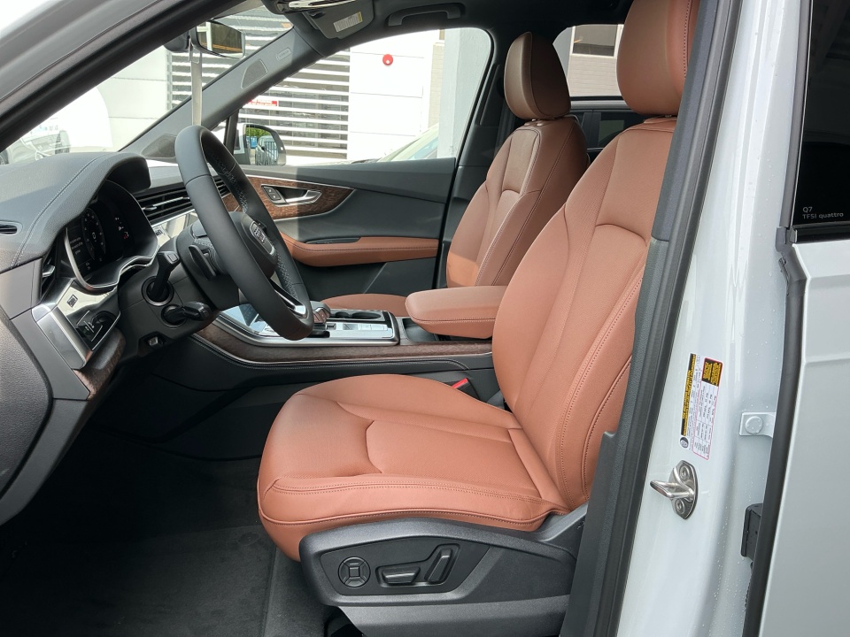 WA1MVBF73TD014730 2026 Audi Q7 S line Premium Plus