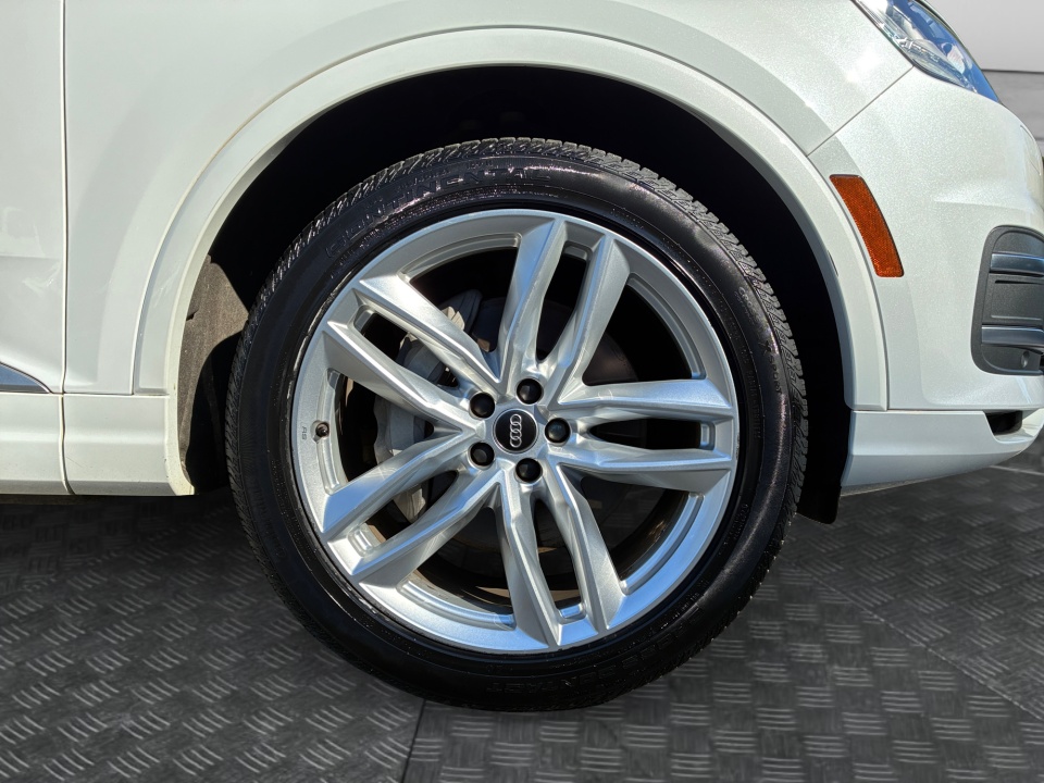 Used 2017 Audi Q7 SUV