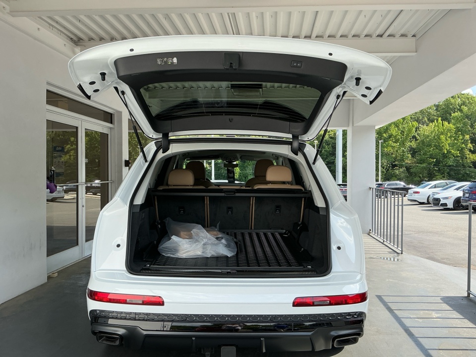 WA1WVBF77TD014707 2026 Audi Q7 Prestige