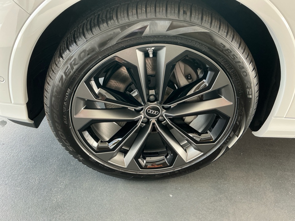 WA1WVBF77TD014707 2026 Audi Q7 Prestige