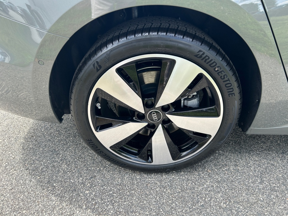 WAU1BCFU0SN080056 2025 Audi A5 Premium