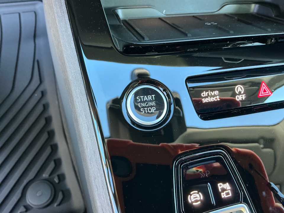 WAU2BCFU3SN070710 2025 Audi All-new A5 Premium Plus TFSI quattro S tronic