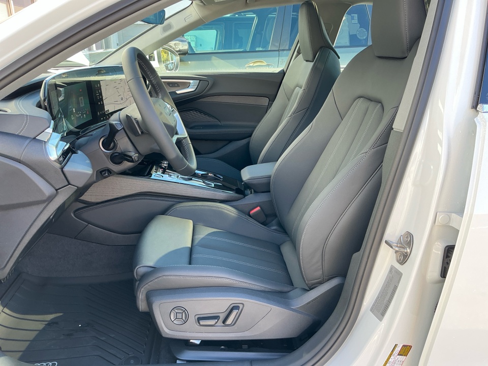 WAU2BCFU3SN070710 2025 Audi All-new A5 Premium Plus TFSI quattro S tronic