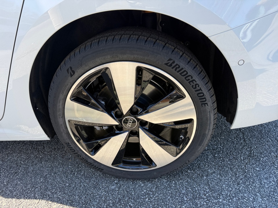 WAU2BCFU6SN069924 2025 Audi All-new A5 Premium Plus TFSI quattro S tronic