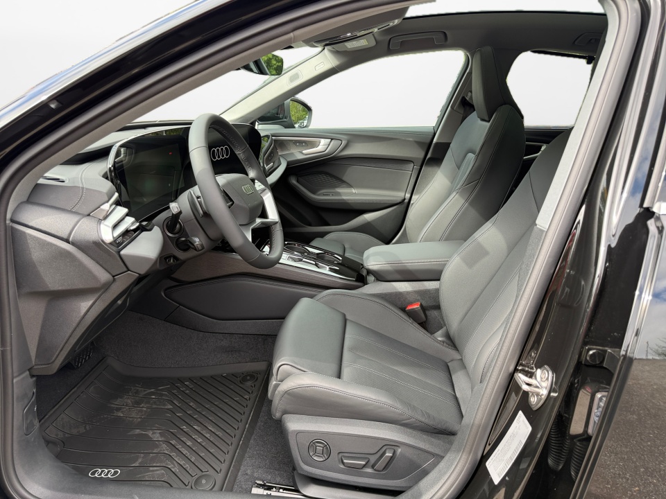 WAU2BCFUXSN072647 2025 Audi A5 Premium Plus