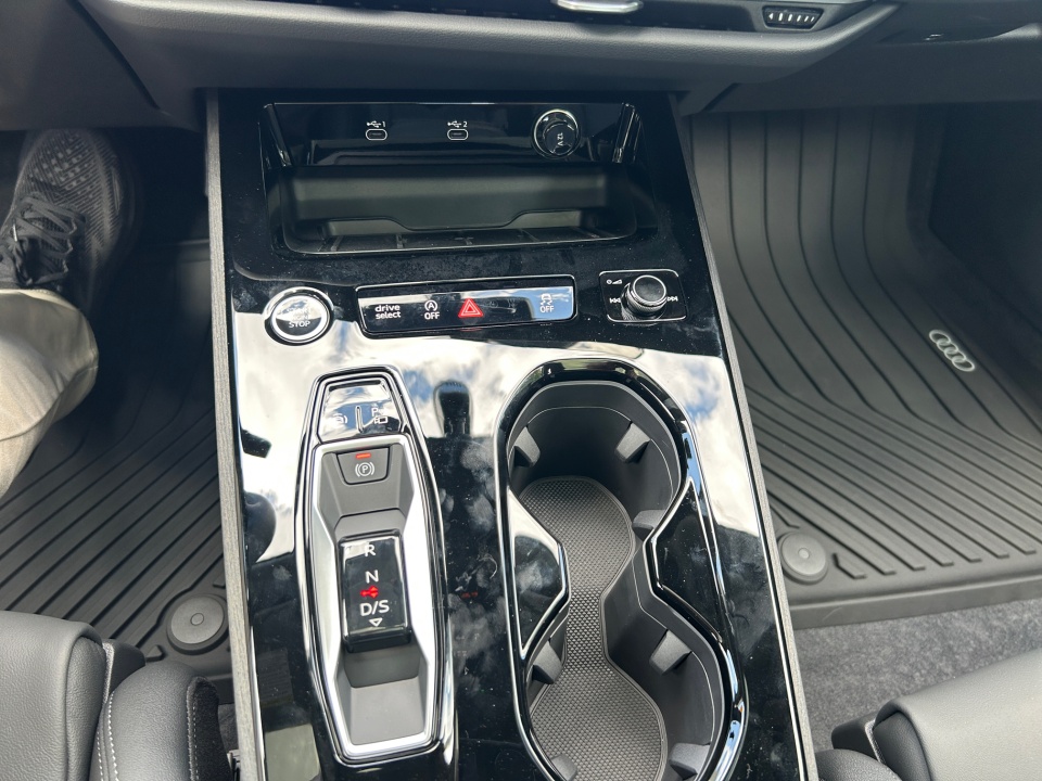 WAU3BCFUXSN071129 2025 Audi A5 Prestige