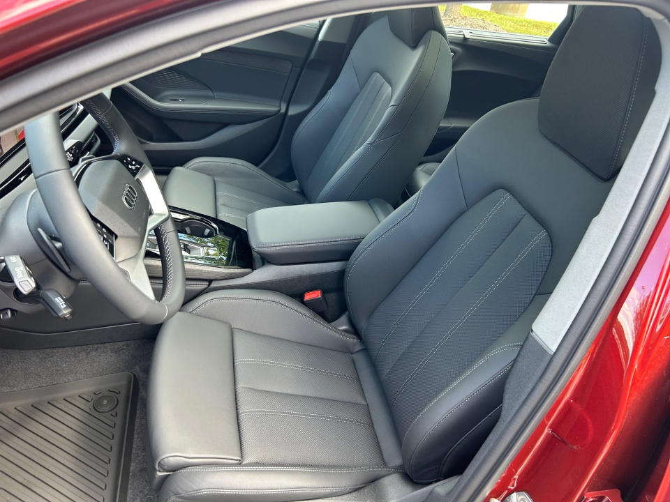 WAU3BCFUXSN071129 2025 Audi A5 Prestige