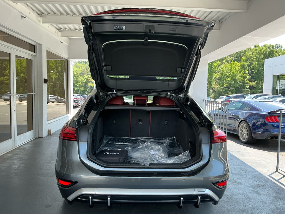 WAU3EAGH6SA022417 2025 Audi S6 e-tron Prestige