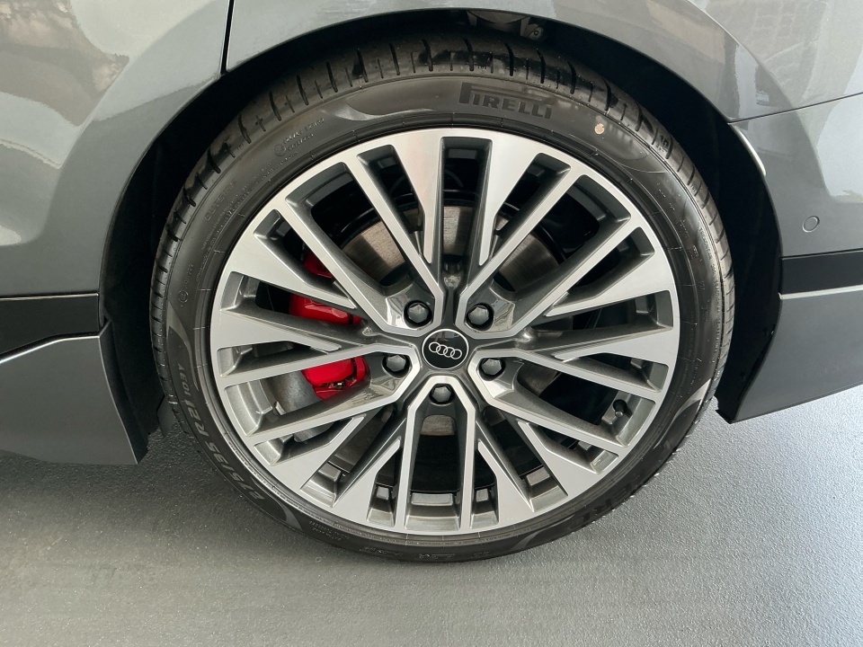 WAU3EAGH6SA022417 2025 Audi S6 e-tron Prestige