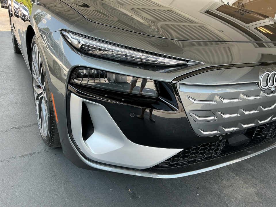 WAU3EAGH6SA022417 2025 Audi S6 e-tron Prestige