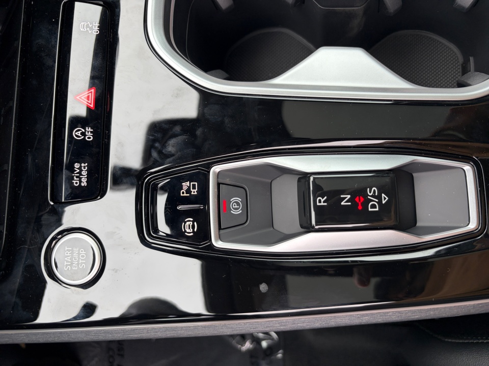 WAU55CFN1TN030284 2026 Audi A6 Premium Plus quattro S tronic