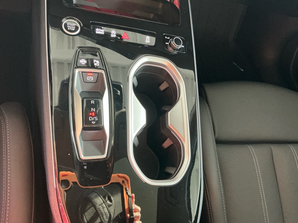 WAU55CFN3TN030304 2026 Audi A6 Premium Plus quattro S tronic