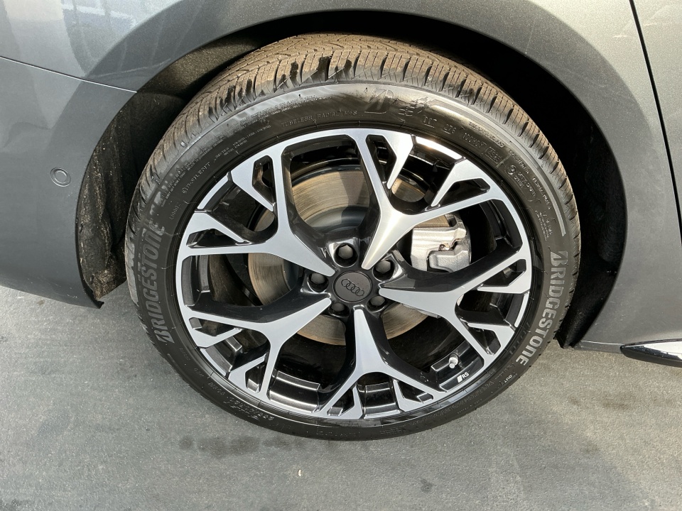 WAU55CFN3TN030304 2026 Audi A6 Premium Plus quattro S tronic