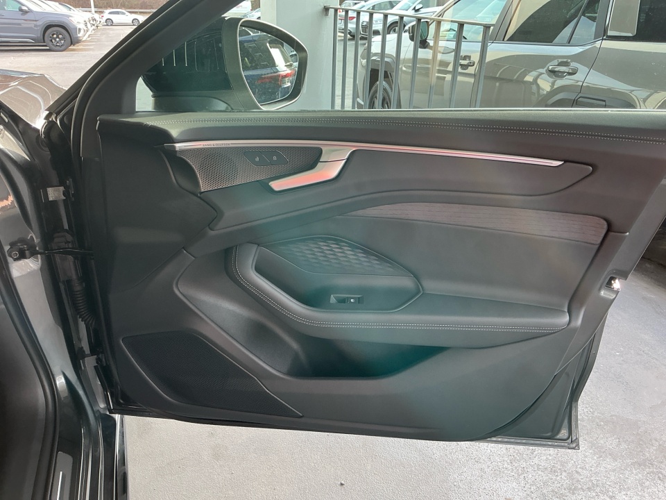 WAU55CFN3TN030304 2026 Audi A6 Premium Plus quattro S tronic