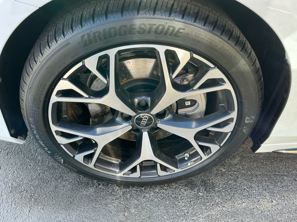 WAU55CFN5TN030269 2026 Audi A6 Premium Plus quattro S tronic