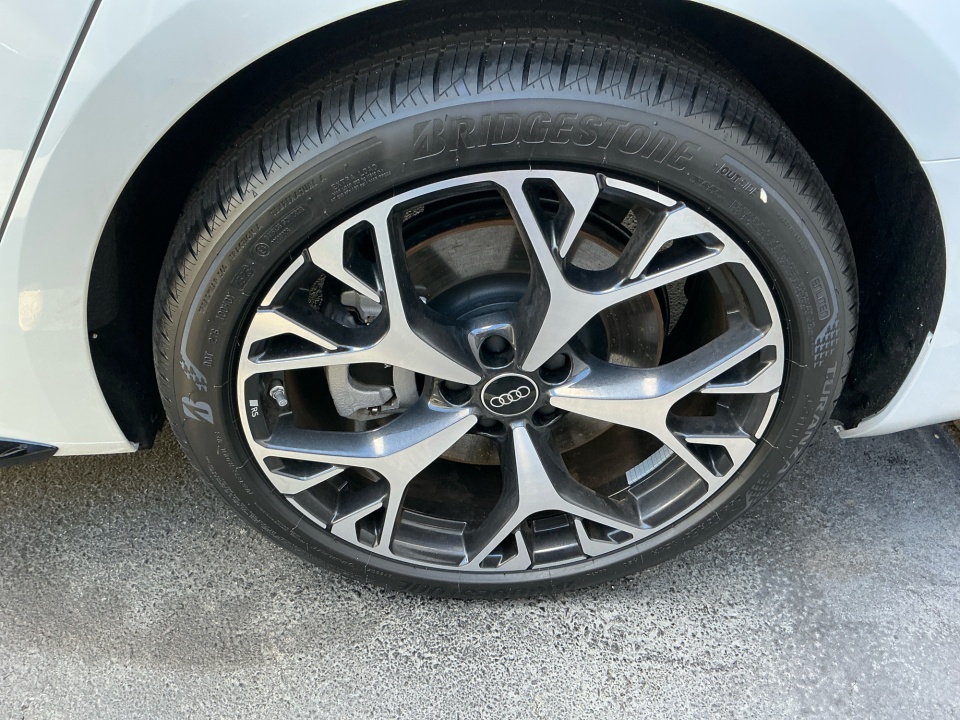 WAU55CFN5TN030269 2026 Audi A6 Premium Plus quattro S tronic