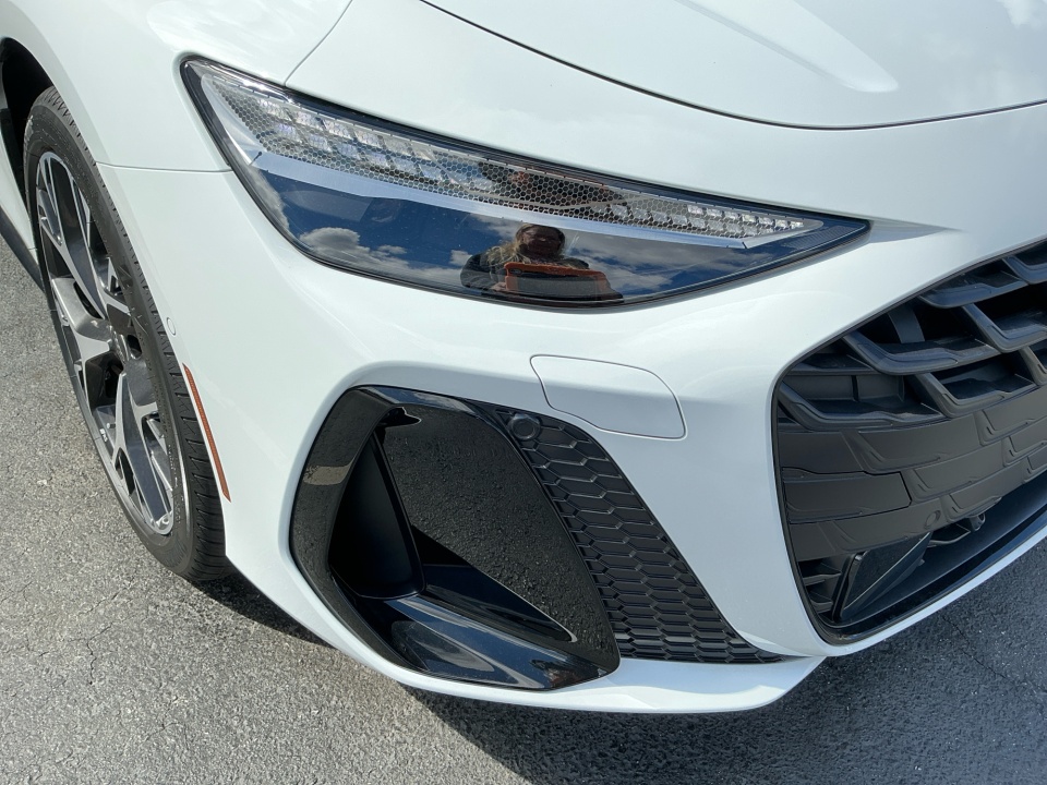 WAU55CFN5TN030269 2026 Audi A6 Premium Plus quattro S tronic