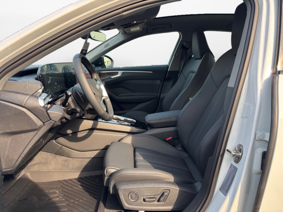 WAU55CFN6TN030197 2026 Audi A6 Premium Plus quattro S tronic