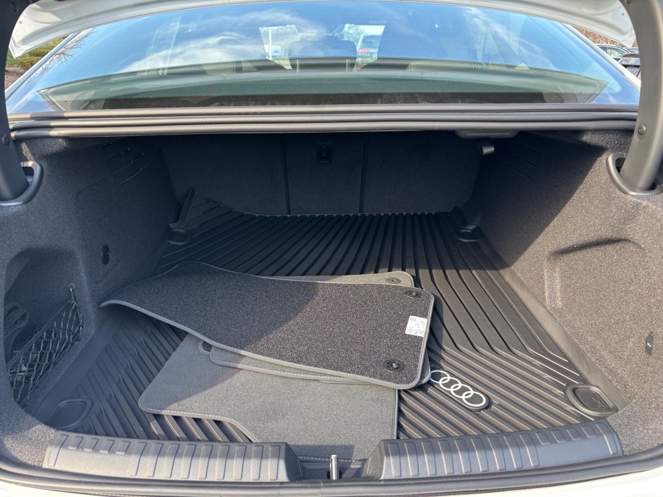 WAU55CFN6TN030197 2026 Audi A6 Premium Plus quattro S tronic