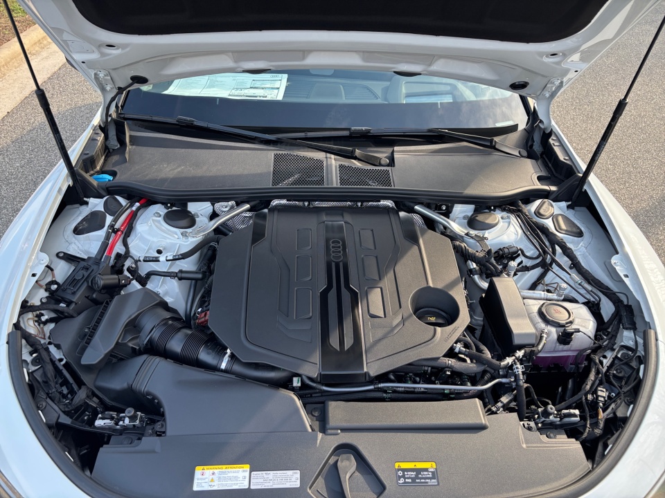 WAU55CFN6TN030197 2026 Audi A6 Premium Plus quattro S tronic