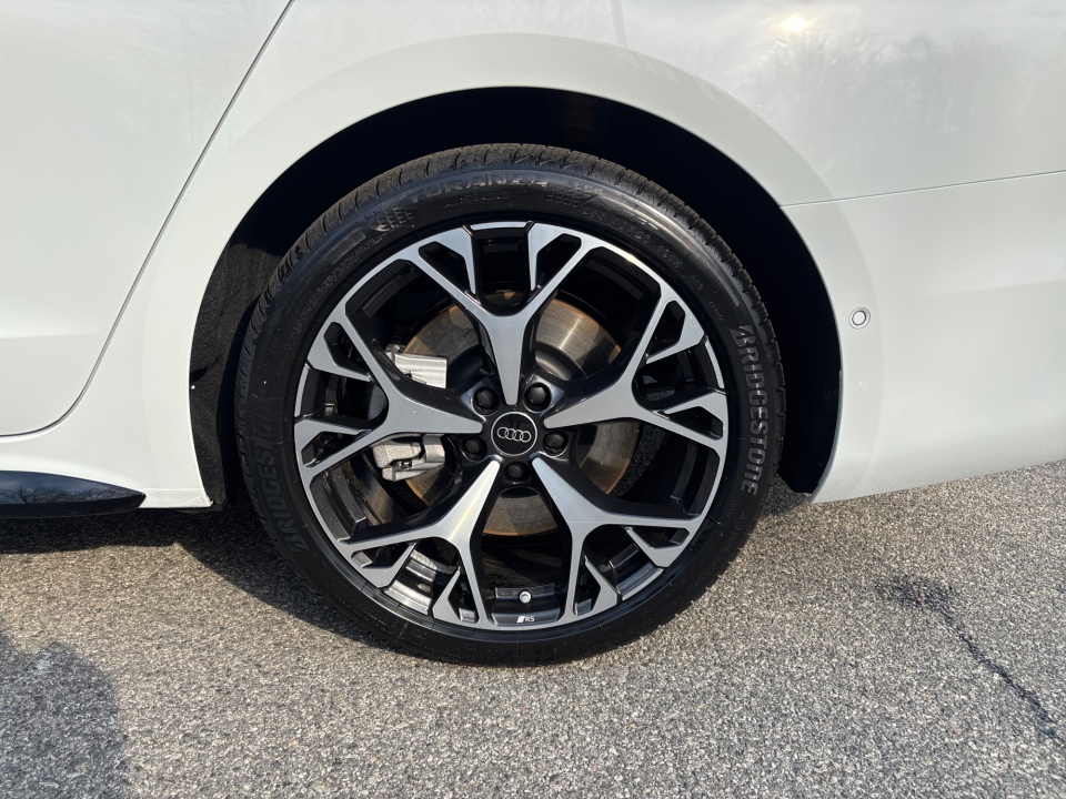 WAU55CFN6TN030197 2026 Audi A6 Premium Plus quattro S tronic