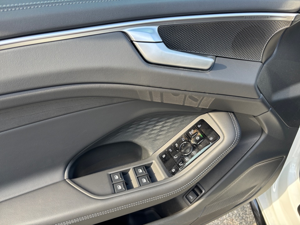 WAU55CFN6TN030197 2026 Audi A6 Premium Plus quattro S tronic