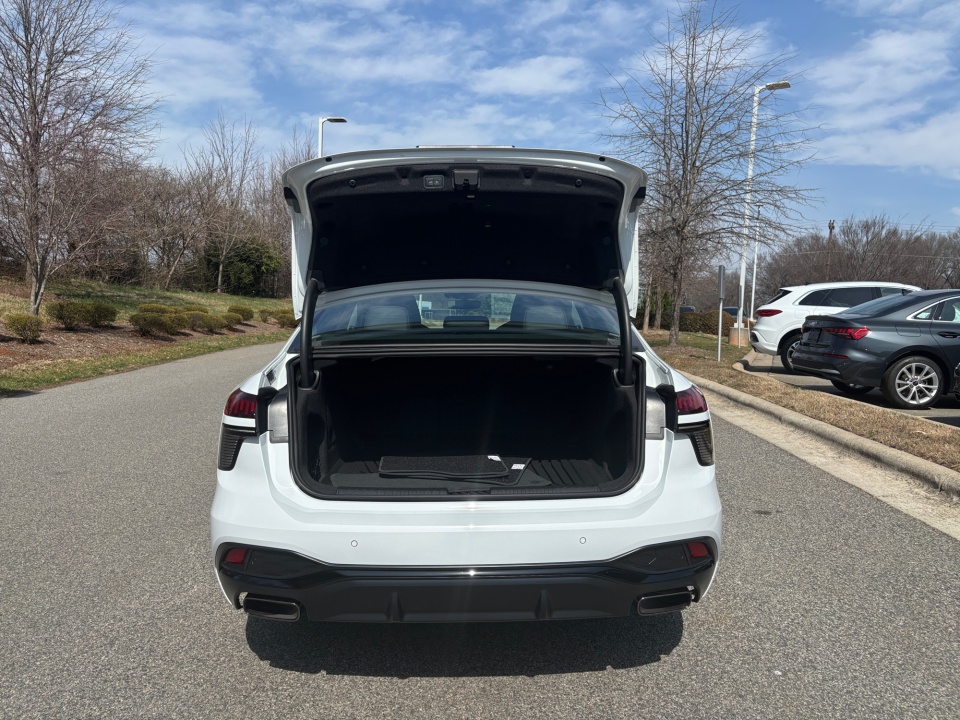 WAU55CFN9TN030338 2026 Audi A6 Premium Plus quattro S tronic