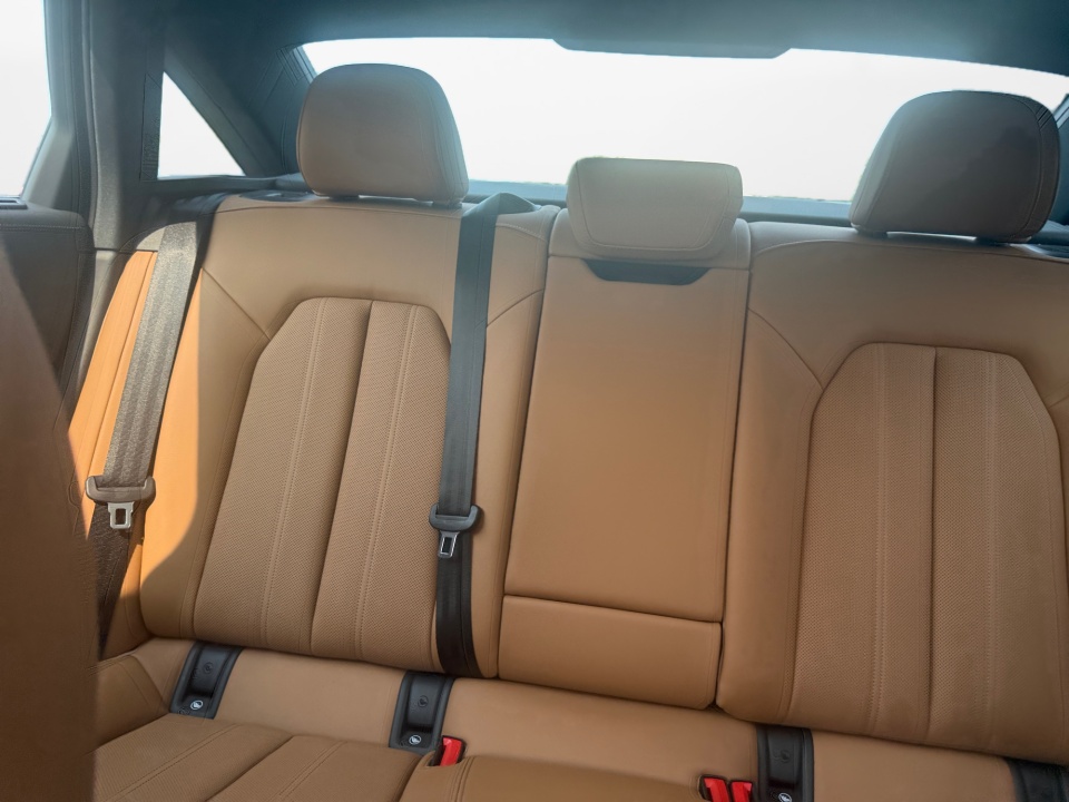 WAU65CFN4TN053370 2026 Audi A6 Prestige