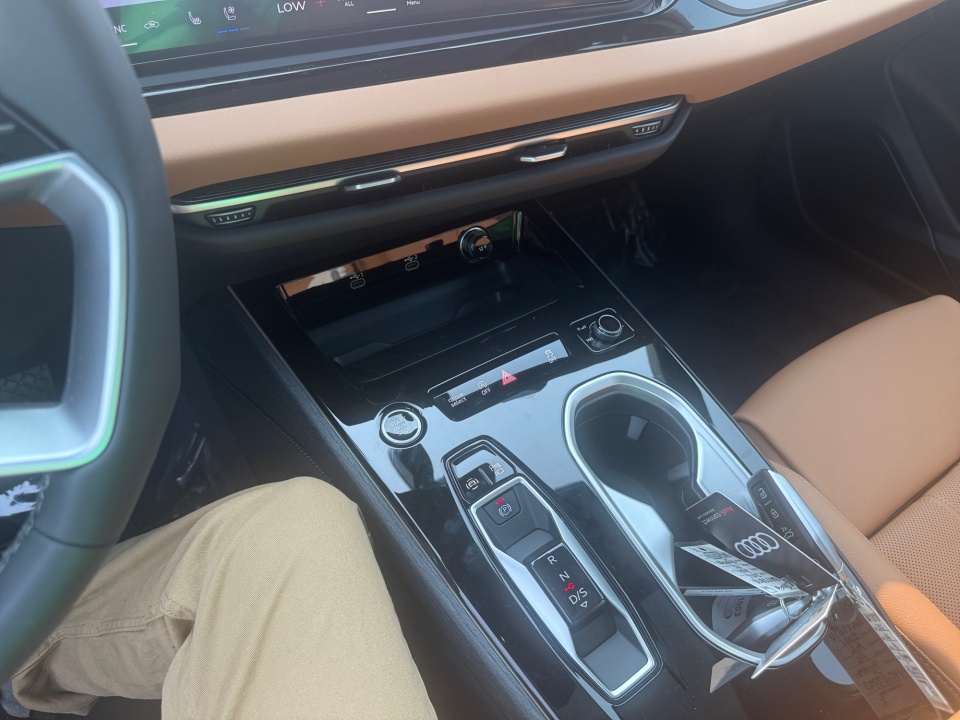 WAU65CFN4TN053370 2026 Audi A6 Prestige
