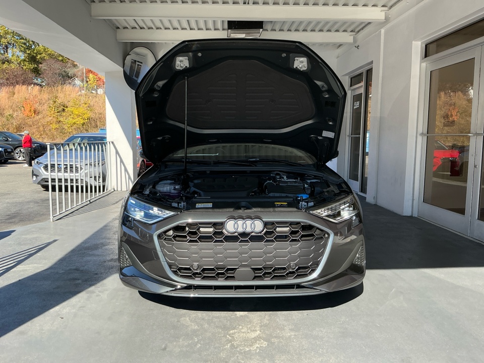 WAUGUDGY1TA015897 2026 Audi A3 Premium 40 TFSI quattro S tronic