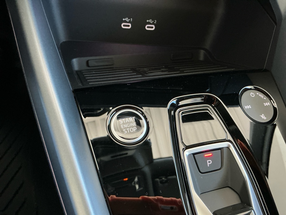 WAUGUDGY1TA015897 2026 Audi A3 Premium 40 TFSI quattro S tronic