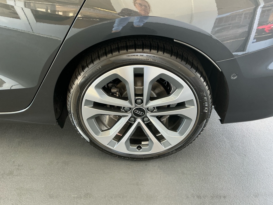 WAUGUDGY1TA015897 2026 Audi A3 Premium 40 TFSI quattro S tronic