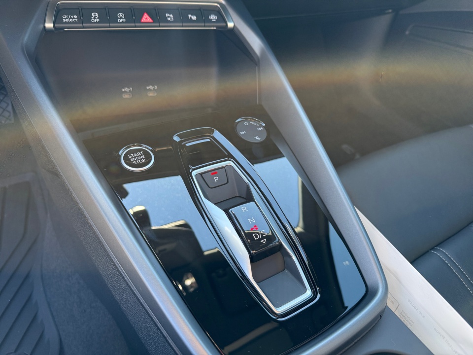 WAUGUDGY1TA061746 2026 Audi A3 Premium 40 TFSI quattro S tronic