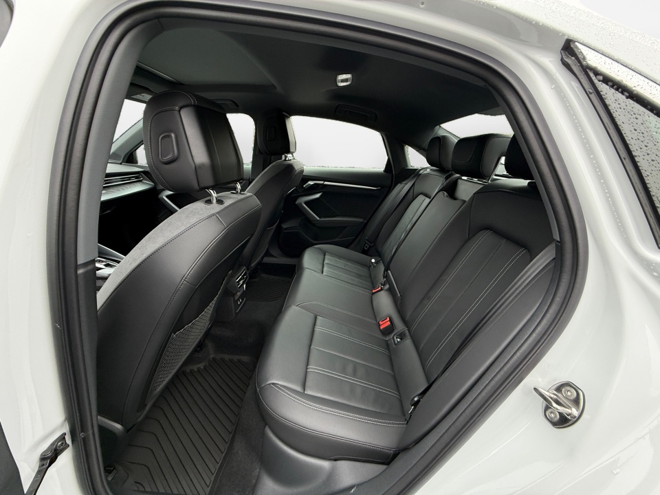 WAUGUDGY5TA034534 2026 Audi A3 Premium Plus 40 TFSI quattro S tronic