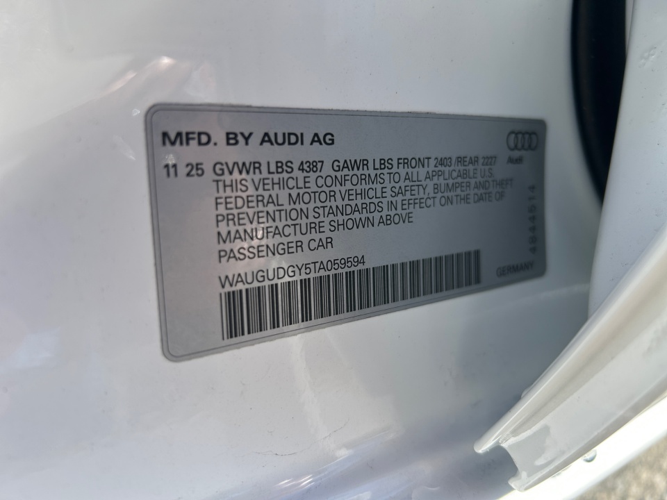 WAUGUDGY5TA059594 2026 Audi A3 Premium 40 TFSI quattro S tronic