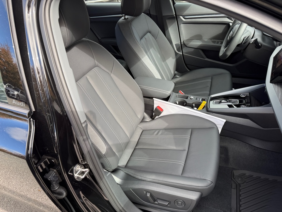 WAUGUDGY6TA015796 2026 Audi A3 Premium Plus 40 TFSI quattro S tronic