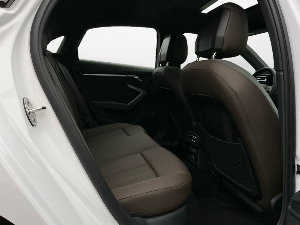 WAUGUDGY6TA045963 2026 Audi A3 Premium 40 TFSI quattro S tronic