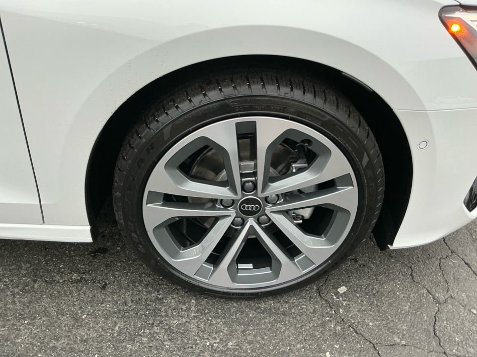 WAUGUDGY6TA045963 2026 Audi A3 Premium 40 TFSI quattro S tronic